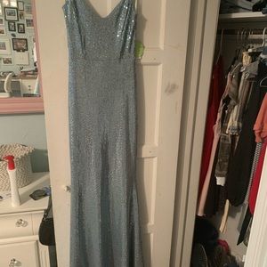 Never wore brand new prom gown